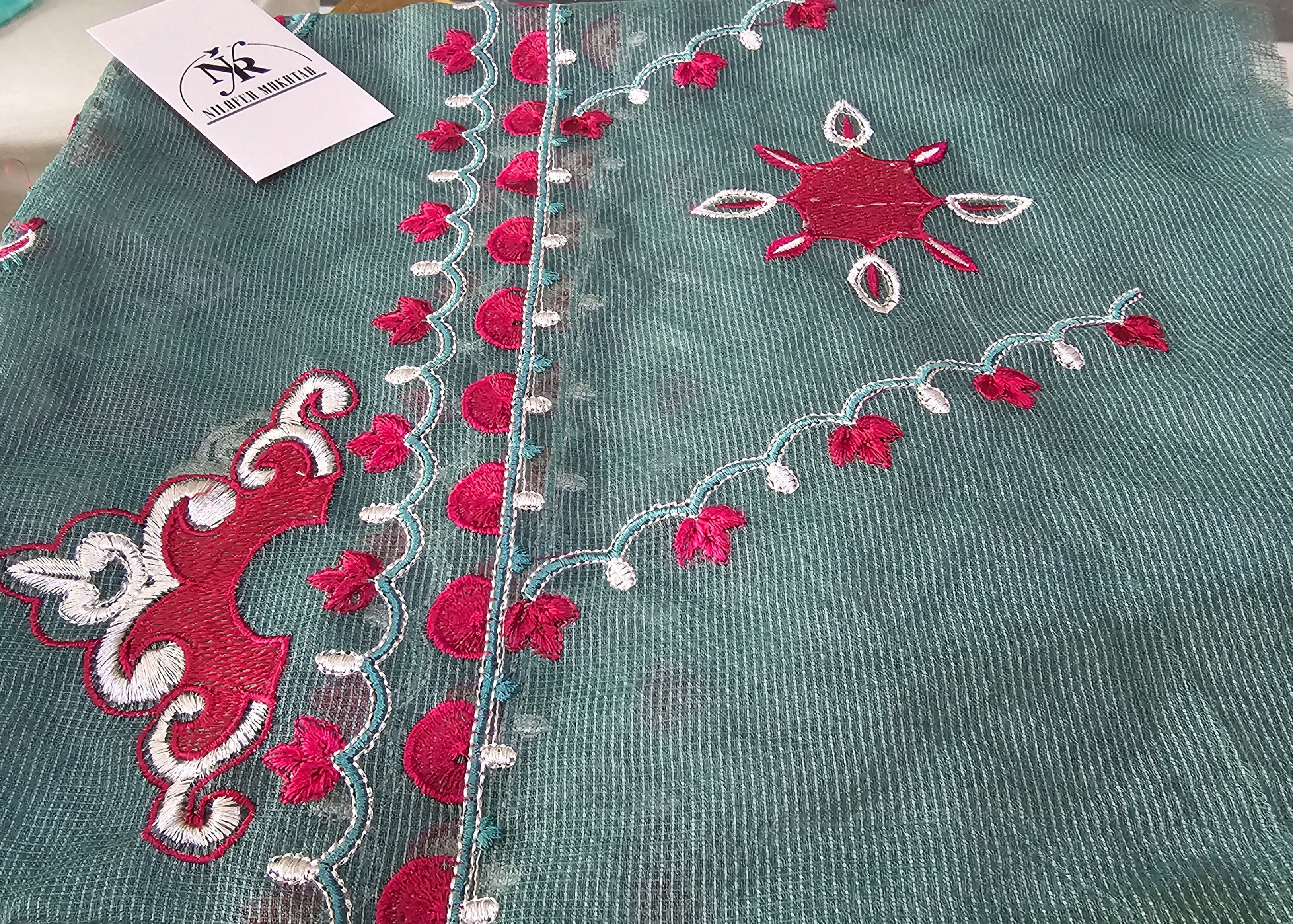 Pine Green – Embroidered 3-Piece Suit
