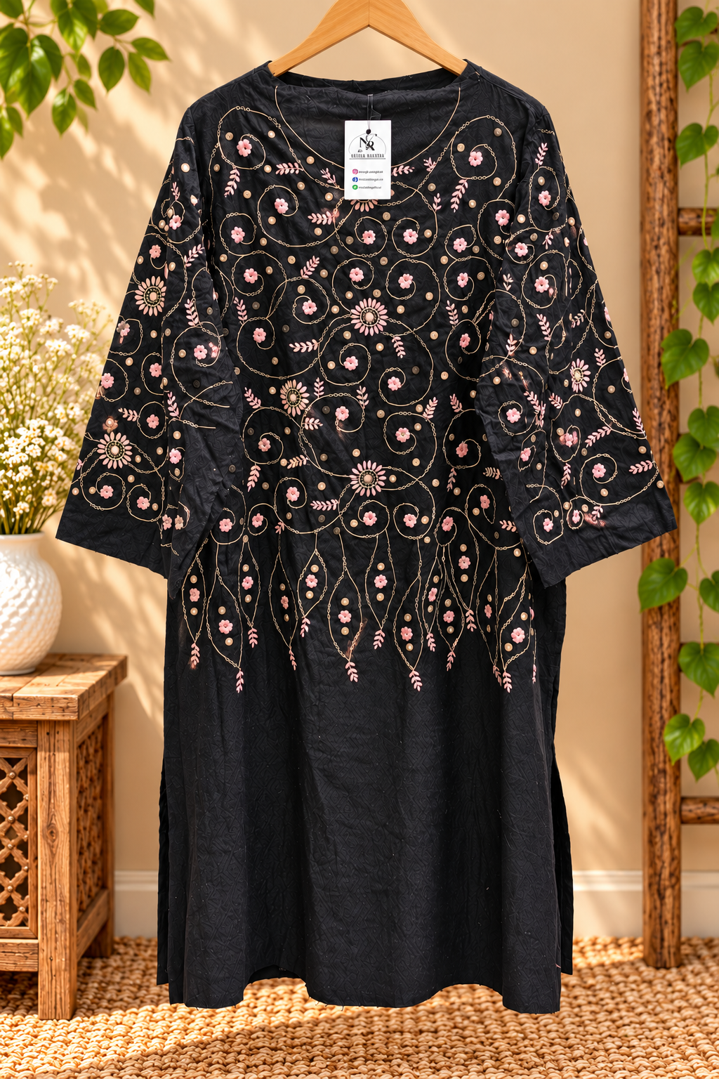 Midnight Bloom Mirrorwork Kurta