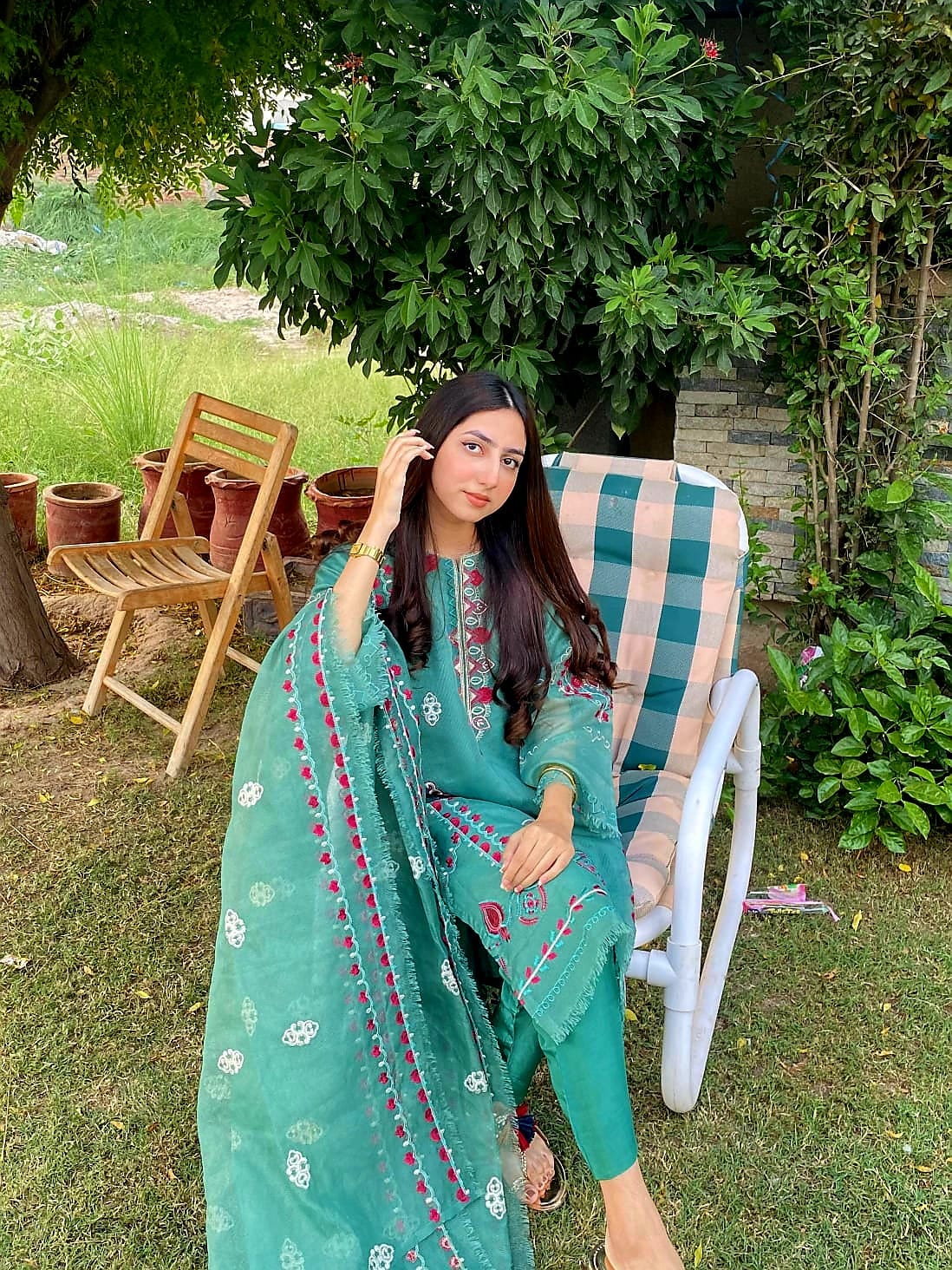 Pine Green – Embroidered 3-Piece Suit