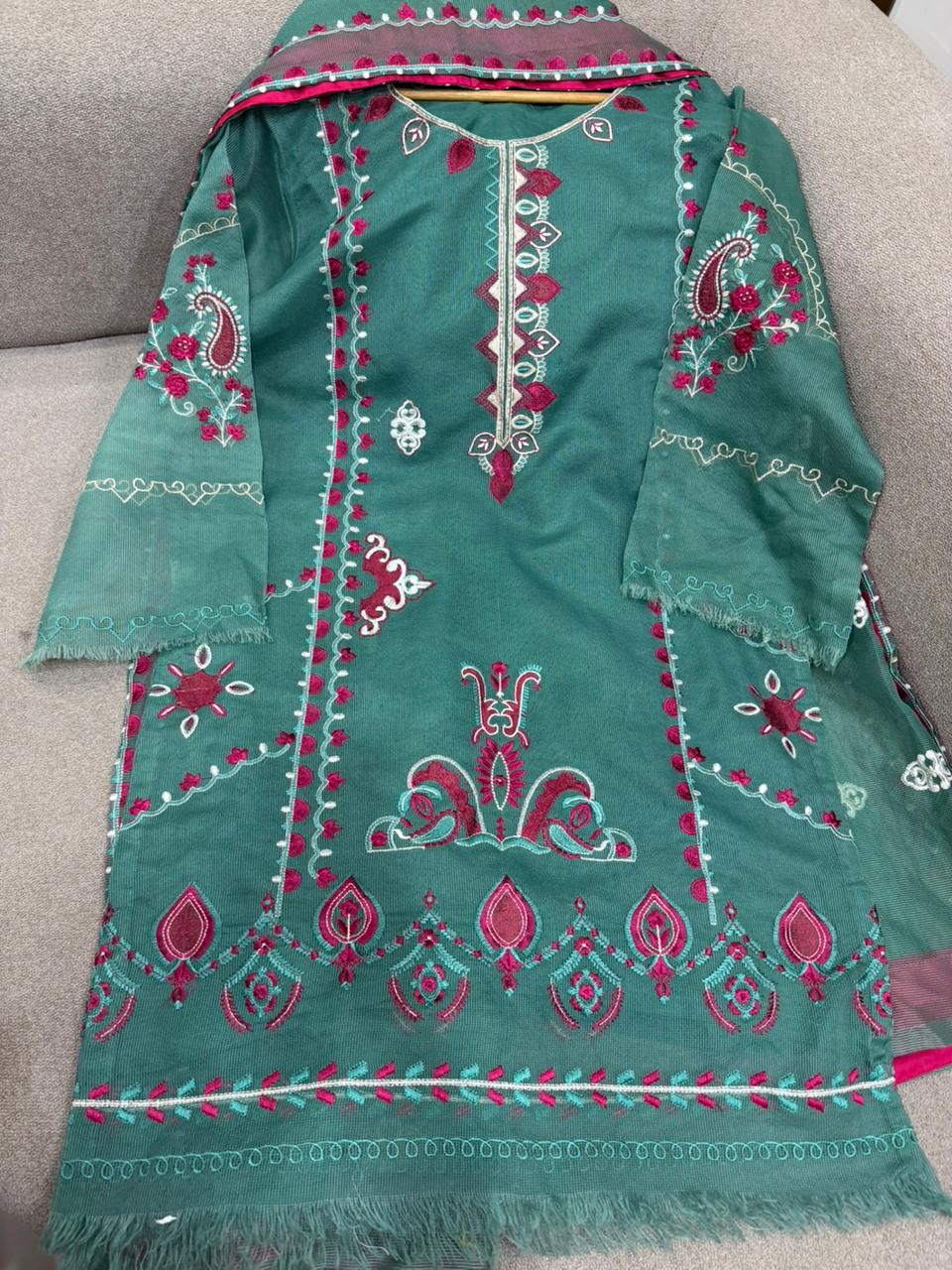 Pine Green – Embroidered 3-Piece Suit