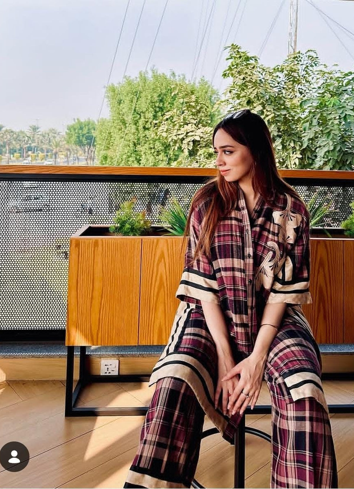 Winter Plaid Elegance 🤎