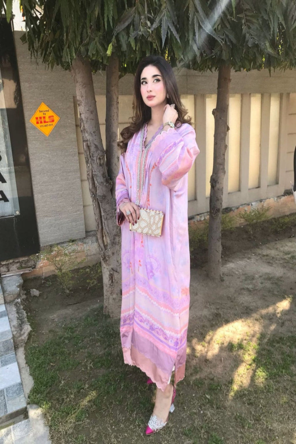 Blush Blossom – Pastel Pink printed kaftan