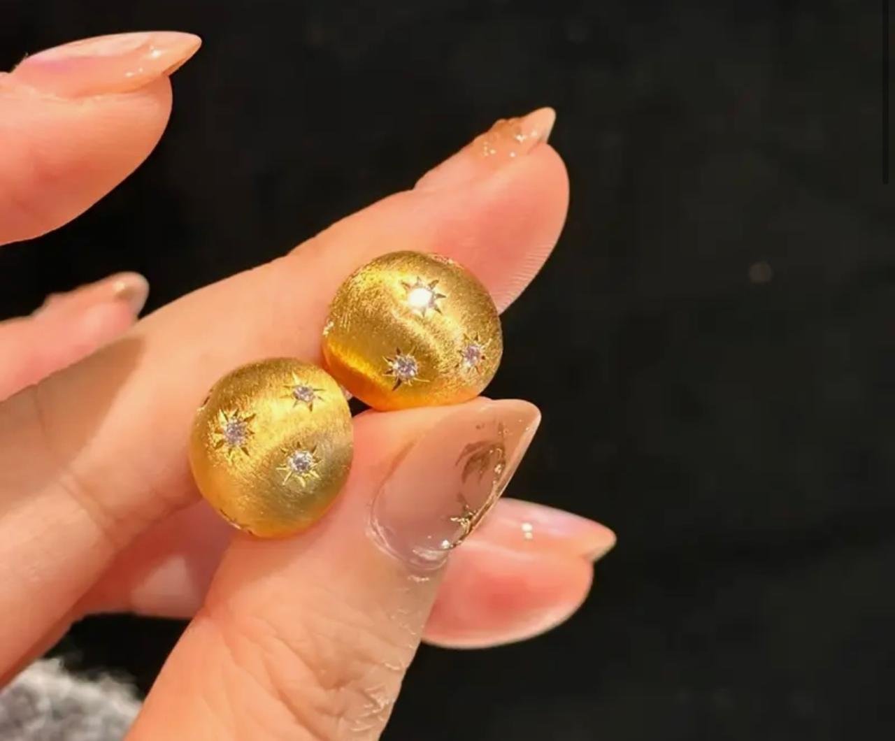 Second image of 1 Pair Vintage Elegant 18K Golden Plated Star Stud Earrings with Synthetic Cubic Zirconia