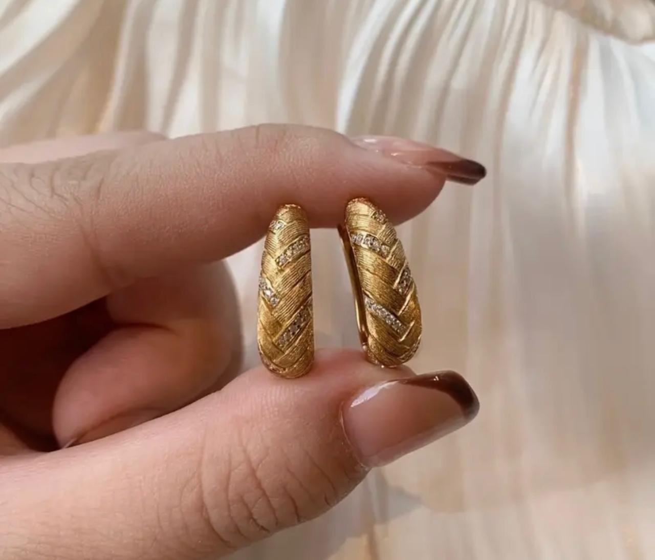 Second image of 1 Pair Elegant French Vintage Wheat Sheaf Design 18K Golden Plated Synthetic Zirconia Stud Earrings for Women