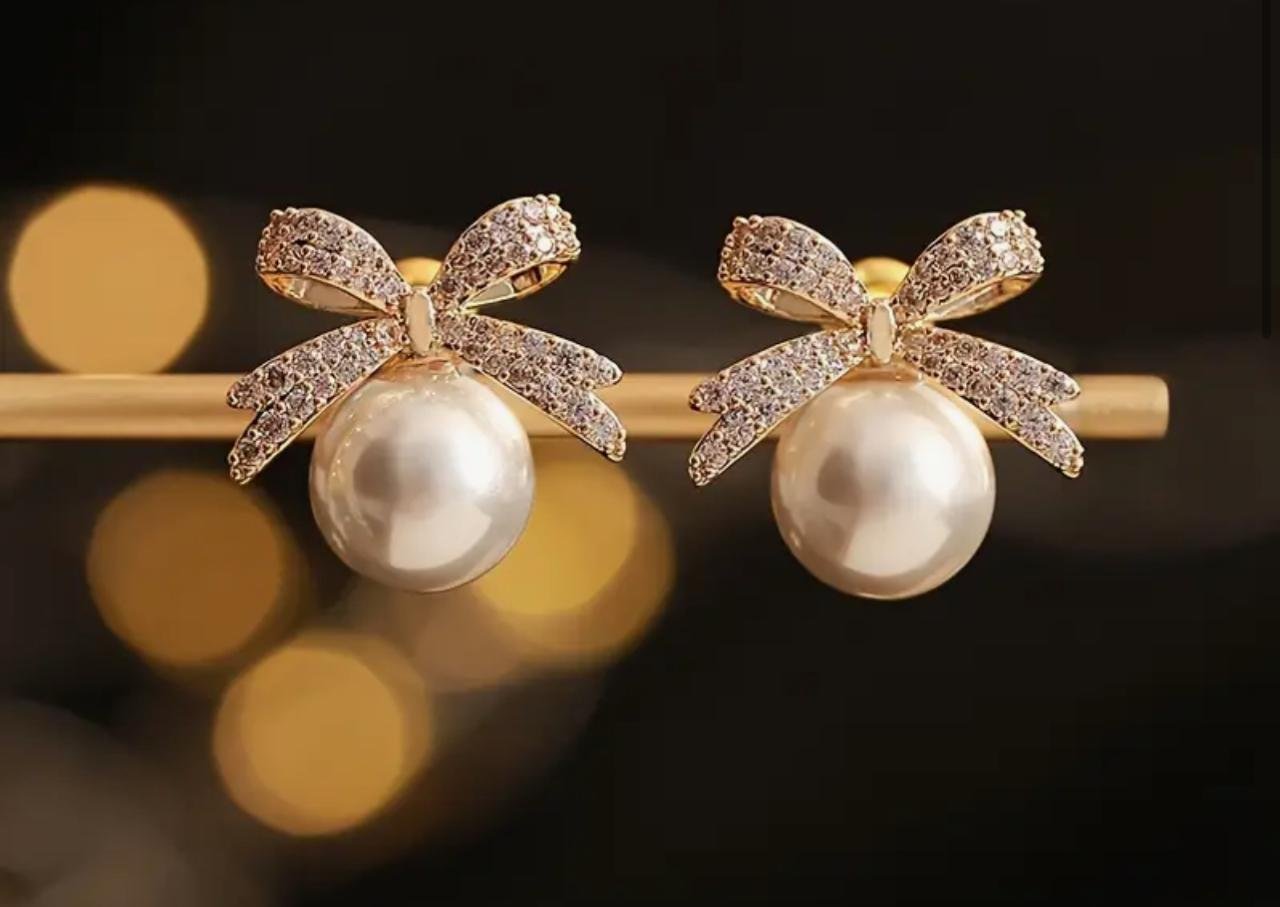 5 WORKING DAYS Chic vintage-inspired earrings