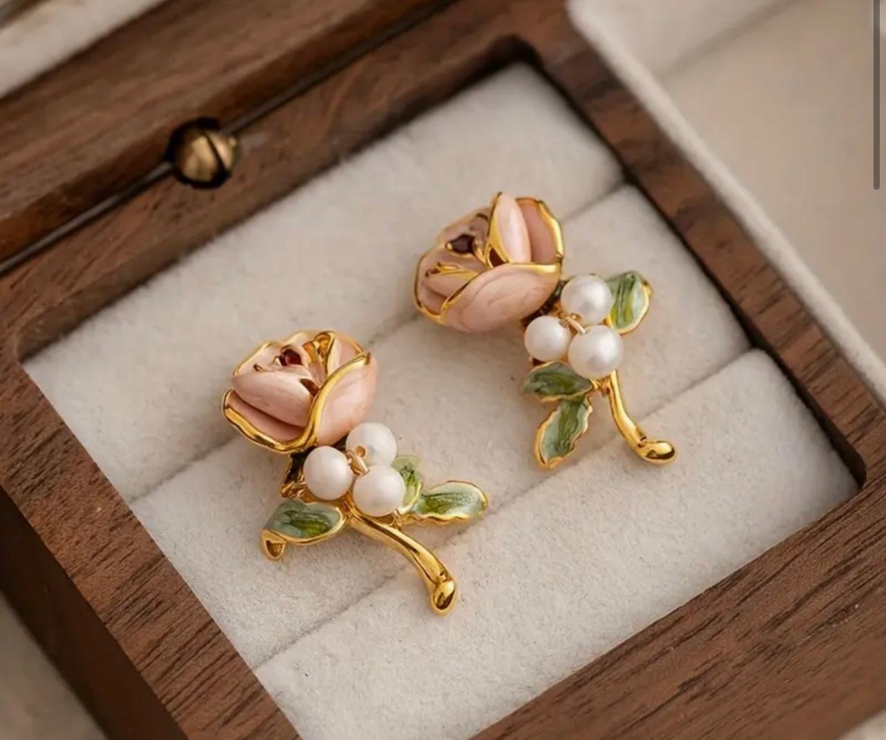 Second image of Elegant pink rose flower earrings