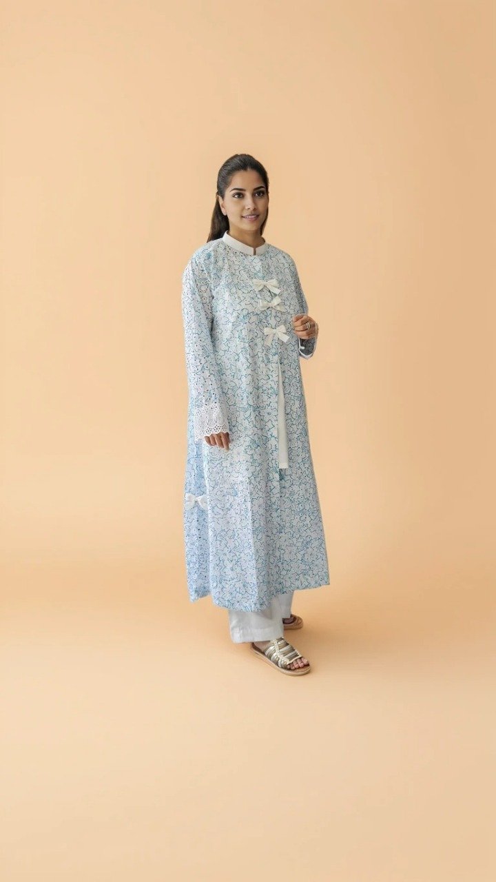 Second image of Lawn collection
